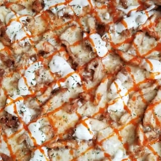 Buffalo Chicken Pizza L-16"